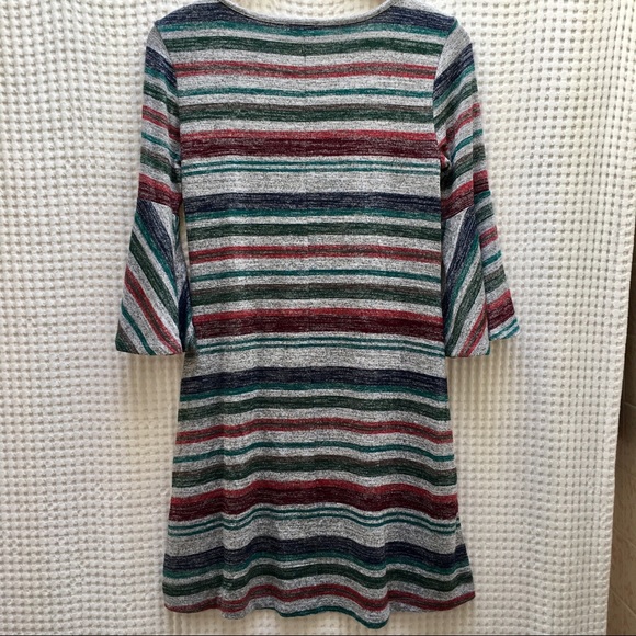 Sweater dress with bell sleeves like new - Picture 4 of 6
